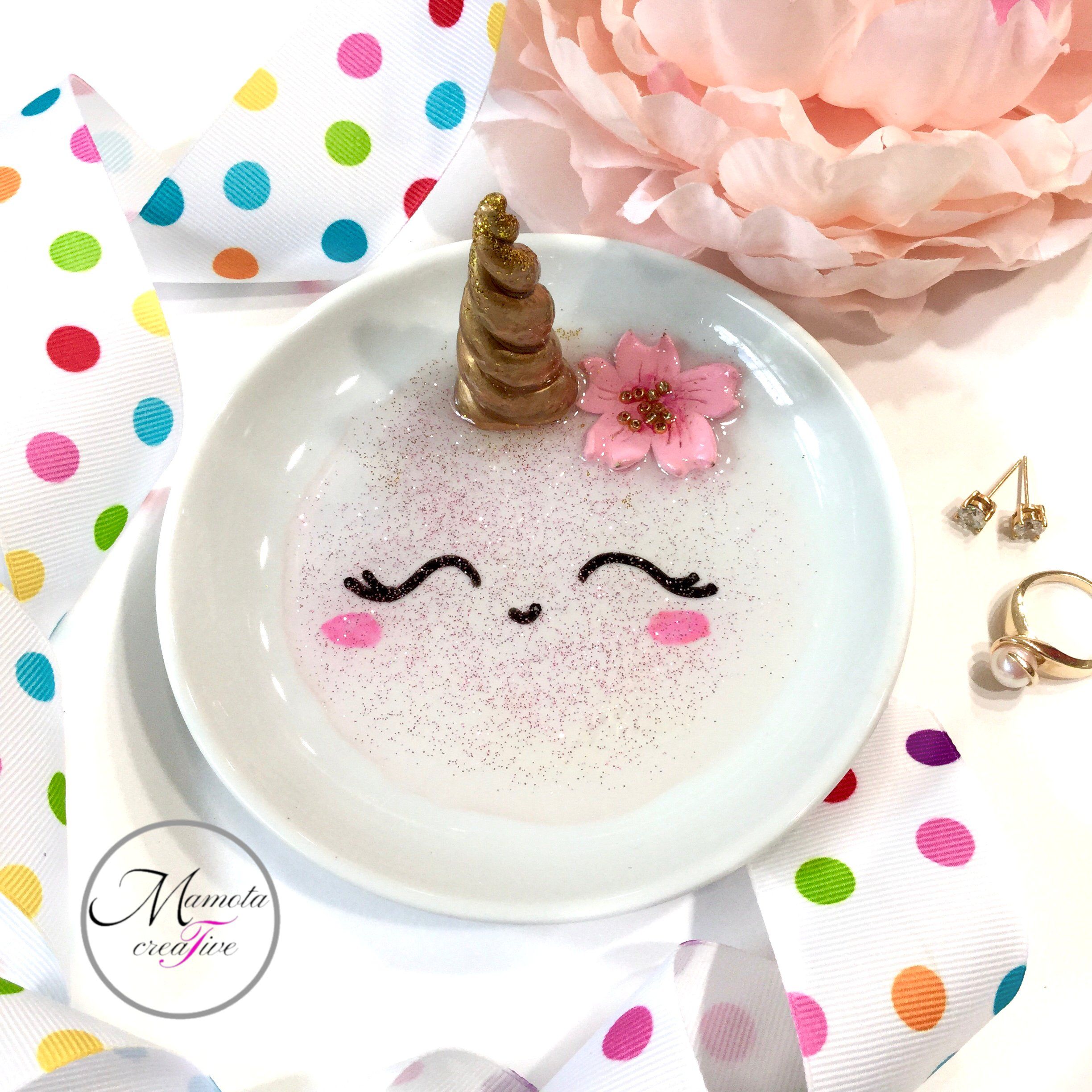 Kawaii Unicorn Ring Dishes with Resin Art and Mixed Media – Pink Kawaii Unicorn Ring Dishes with Resin Art and Mixed Media – Pink