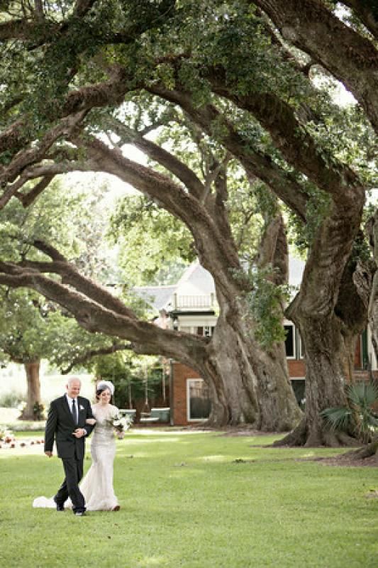 Oak Trees Southern Wedding New Orleans Weddings Stella Oak Trees Southern Wedding New Orleans Weddings Stella Plantation Braithwaite