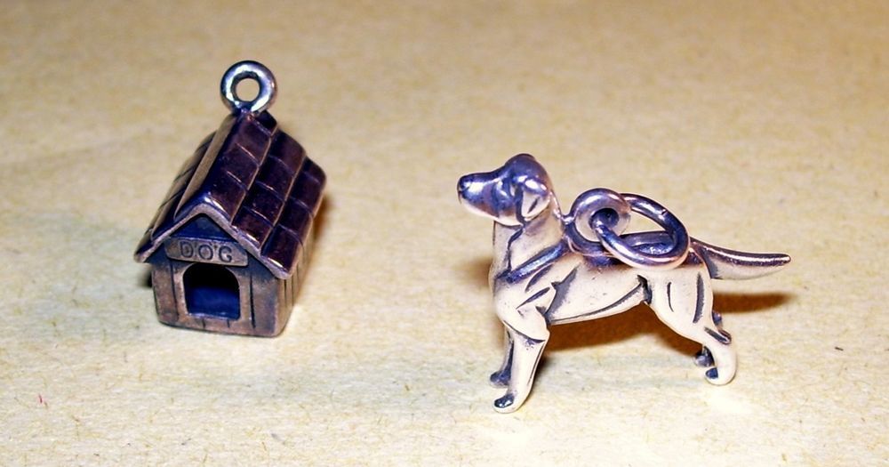 James Avery Sterling Silver Retired Labrador Retriever Dog CharmPendant.