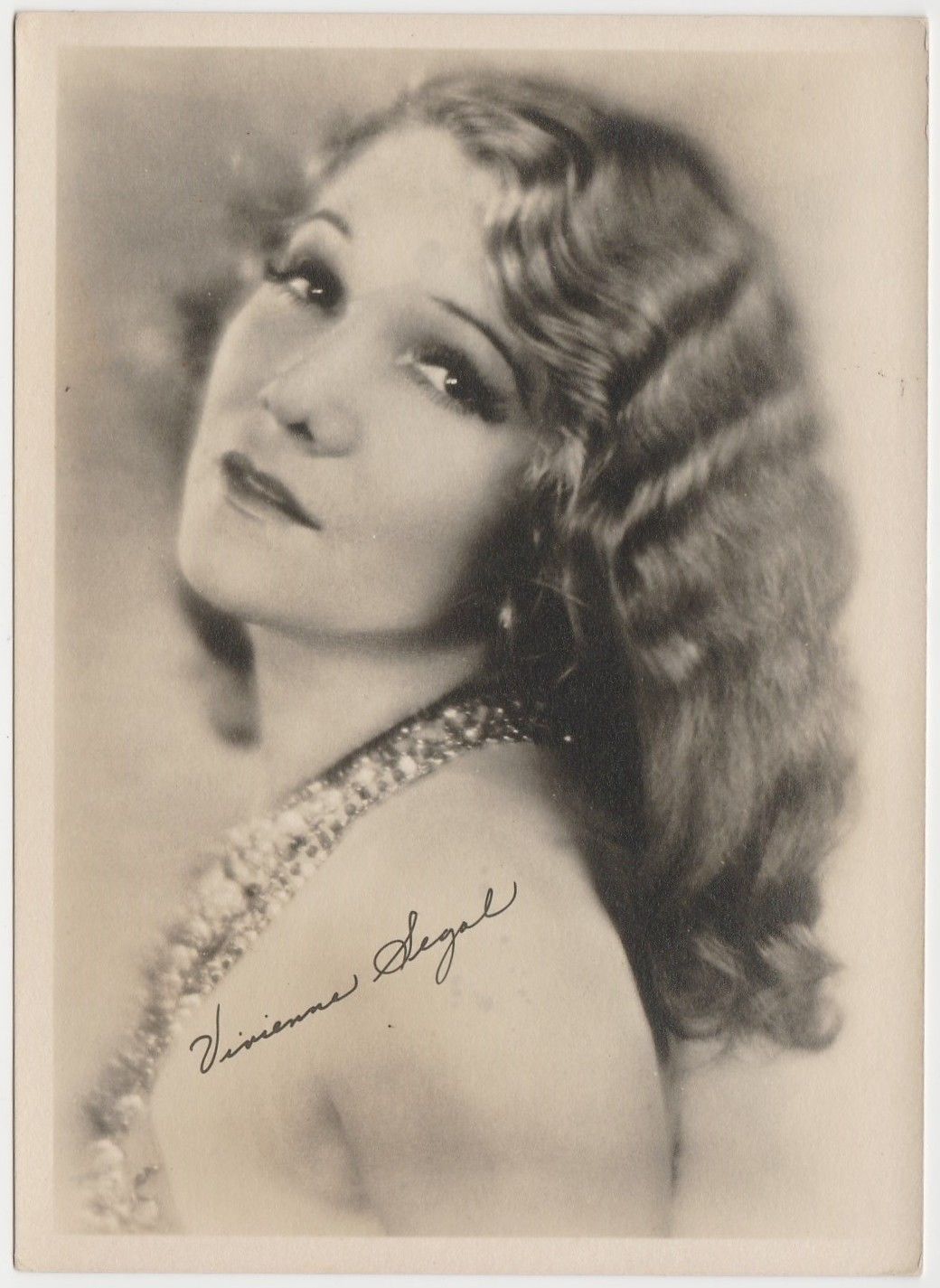 Forum on this topic: Vivienne Segal, vivienne-segal/ Forum on this topic: Gertrude Michael, vivienne-segal/