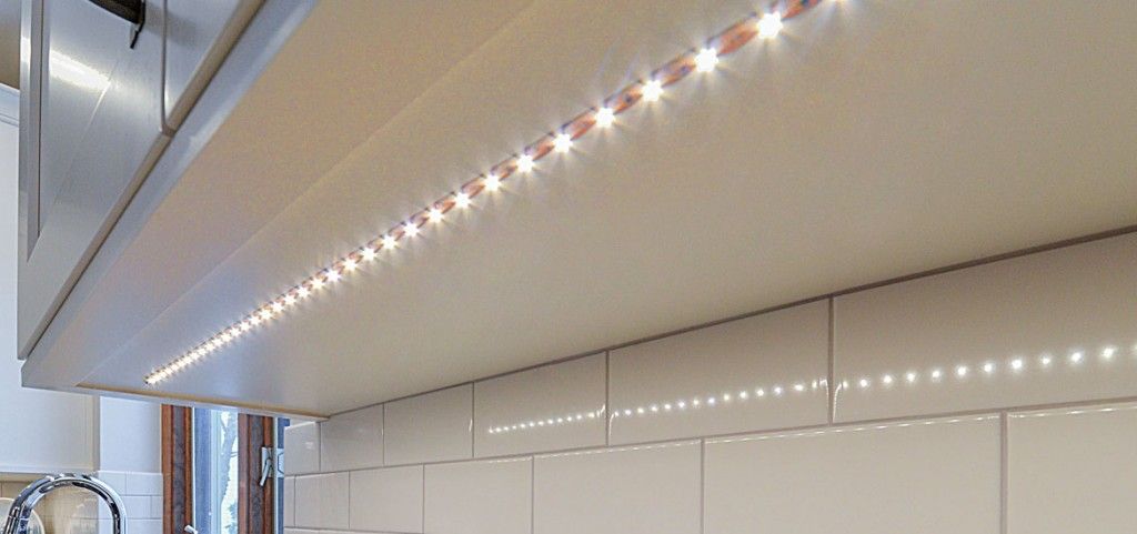 How To Choose The Best Under Cabinet Lighting Kitchen Kitchen Under Cabinet Lighting, What S The Best Under Cabinet Lighting For A Kitchen
