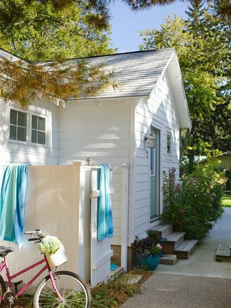Just*Grand: Living Large in Small Spaces | Transformations ... Just*Grand: Living Large in Small Spaces | Transformations ...