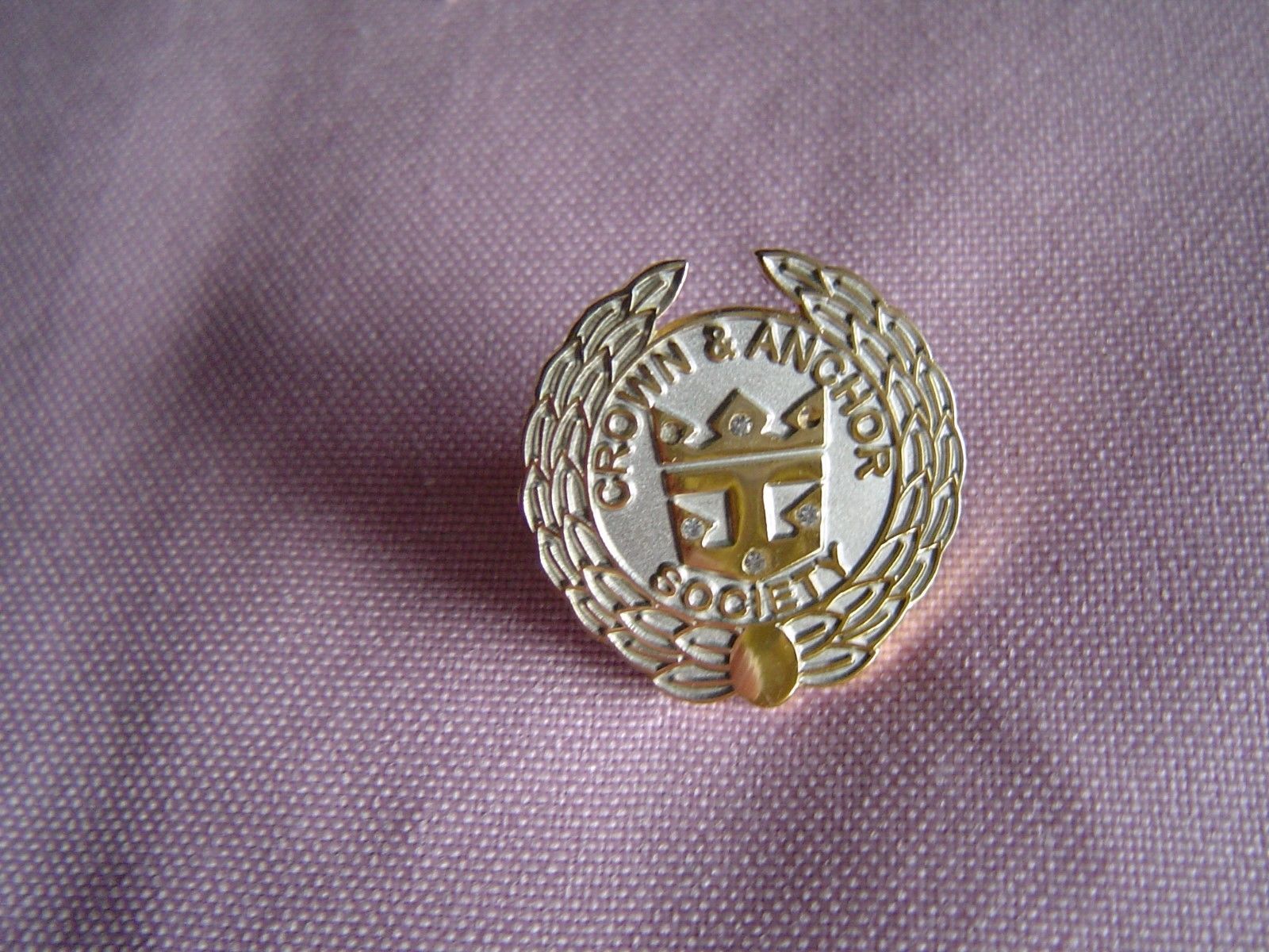 Royal Caribbean Crown And Anchor Society Diamond Plus Pin Royal royal-caribbean-crown-and-anchor-society-diamond-plus-pin-royal