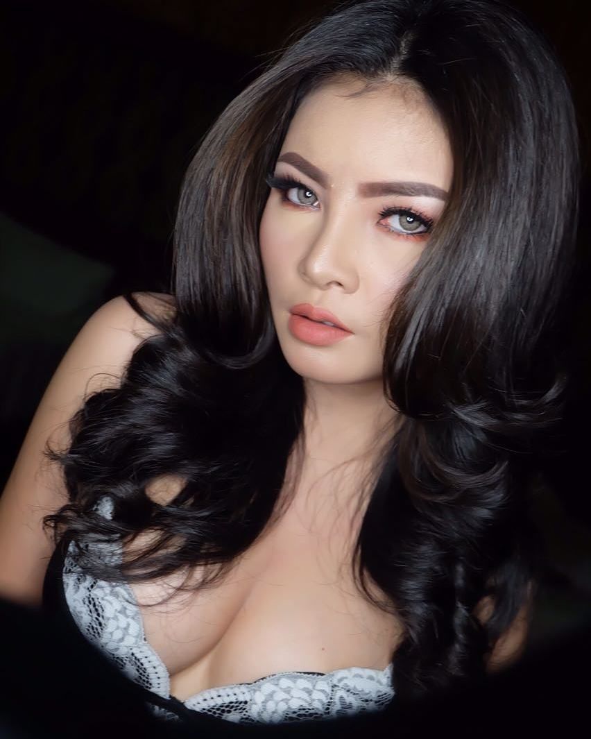 Share From Fans Just Dm To Share Photos Wanita Berlekuk