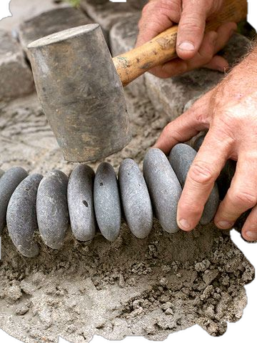 Bring Character to Your Backyard: 5 Weekend Projects