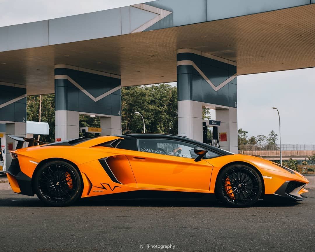 tag your lamborghini fan s credits to neelesha perera lamborghini lamborghiniaventador aventador sv sril lamborghini lamborghini sv lamborghini aventador
