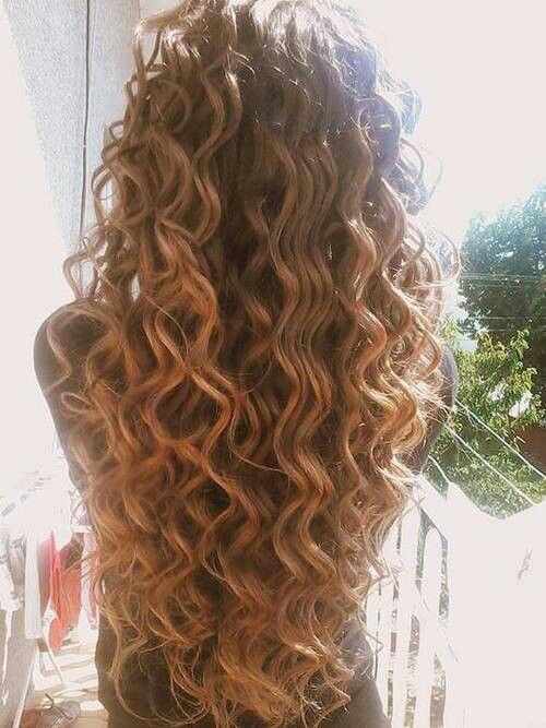 Love the loose curls Long hair perm, Permed hairstyles, Curly permed hair