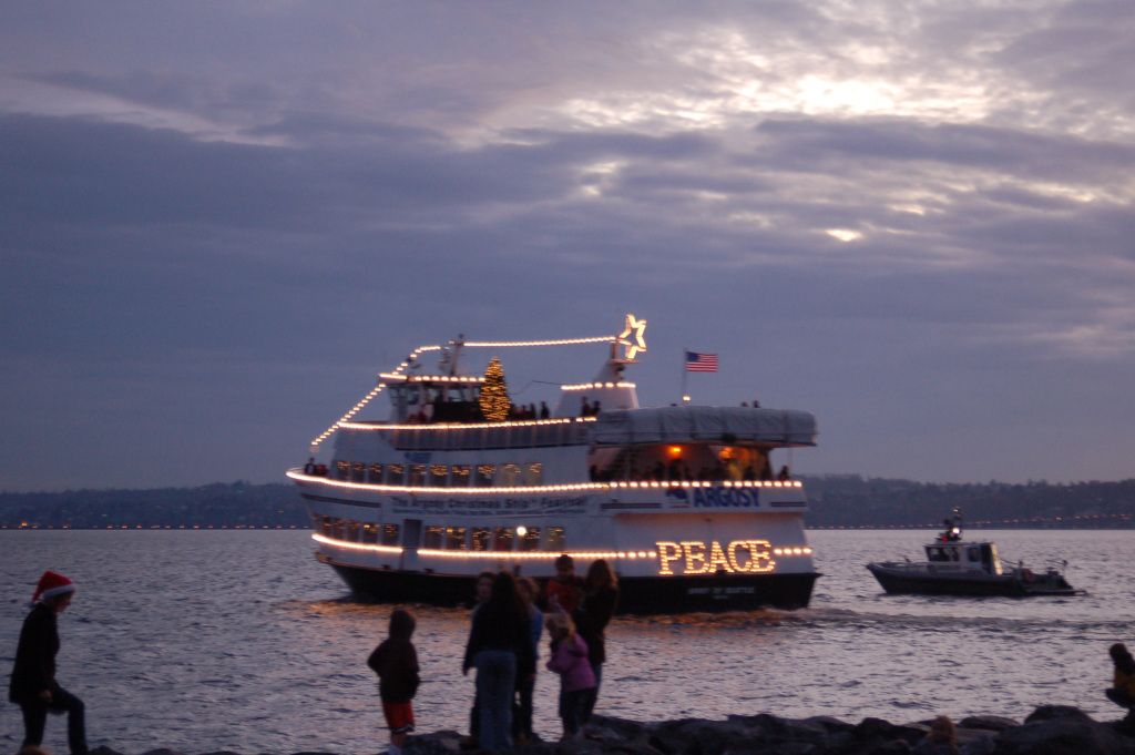 From Sound to Shore Where to Watch the Christmas Ship Festival