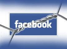 Senin Facebook Un Hangisi Gecen Hafta Bir Gun Facebook Ta 2 5 Saat Suren Bazi Sorunlar Yasandi Yapilan Aciklamaya Gore Yaklasik 135 Milyon Uye Facebook Gece