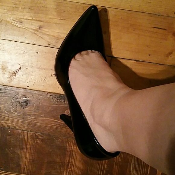 cape robbin square toe heels