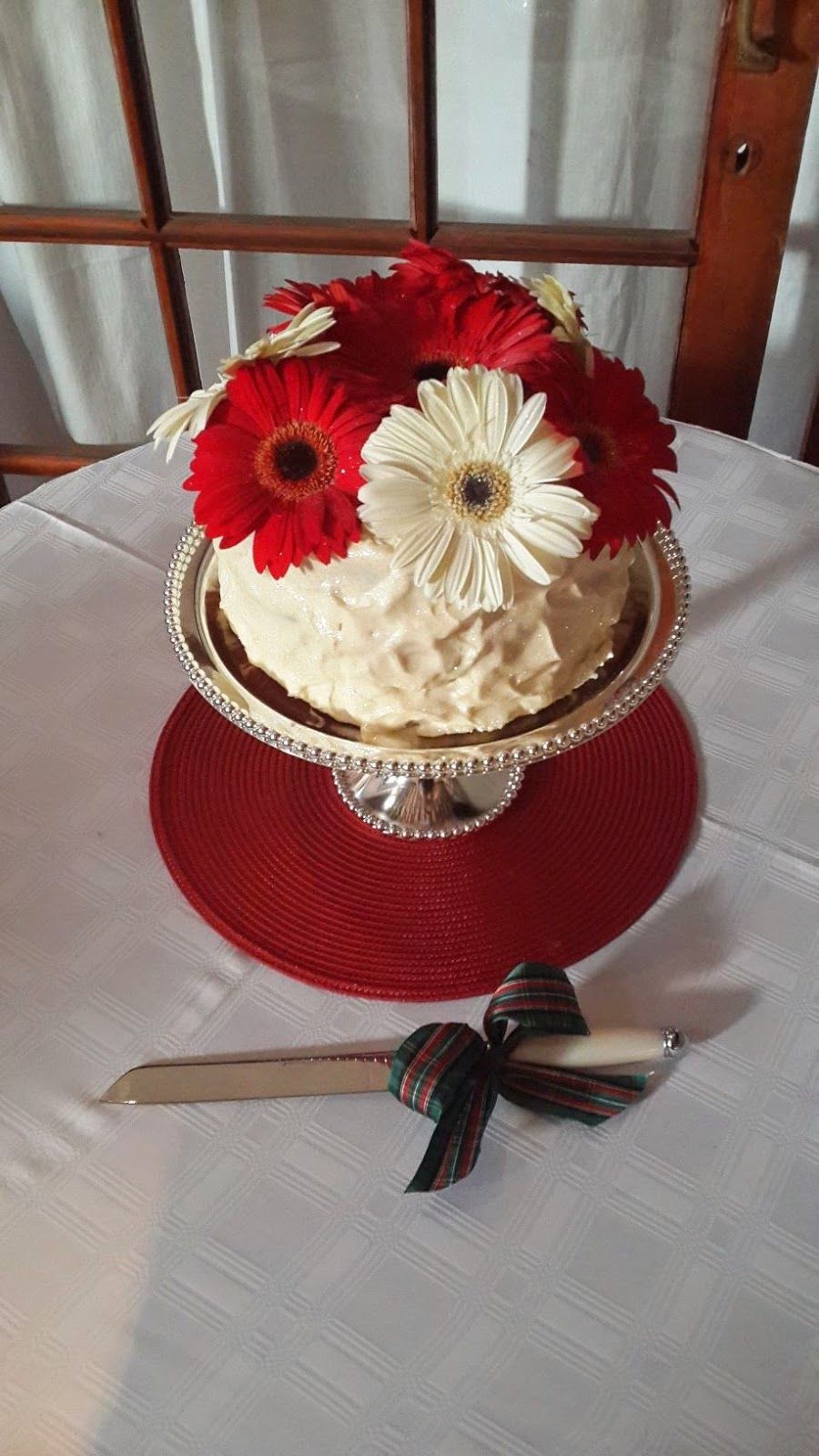 Gumption My first wedding cake! Cake, Wedding cakes, Desserts
